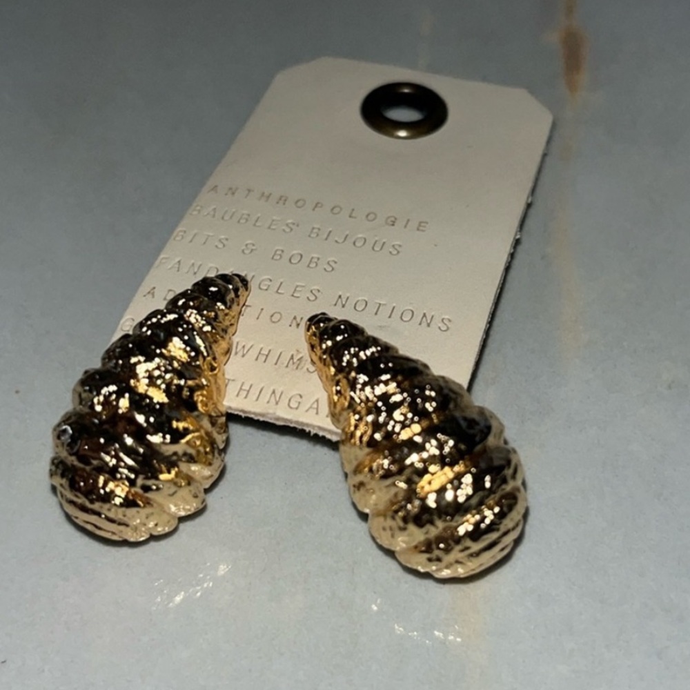 Nwt textured post earrings anthro